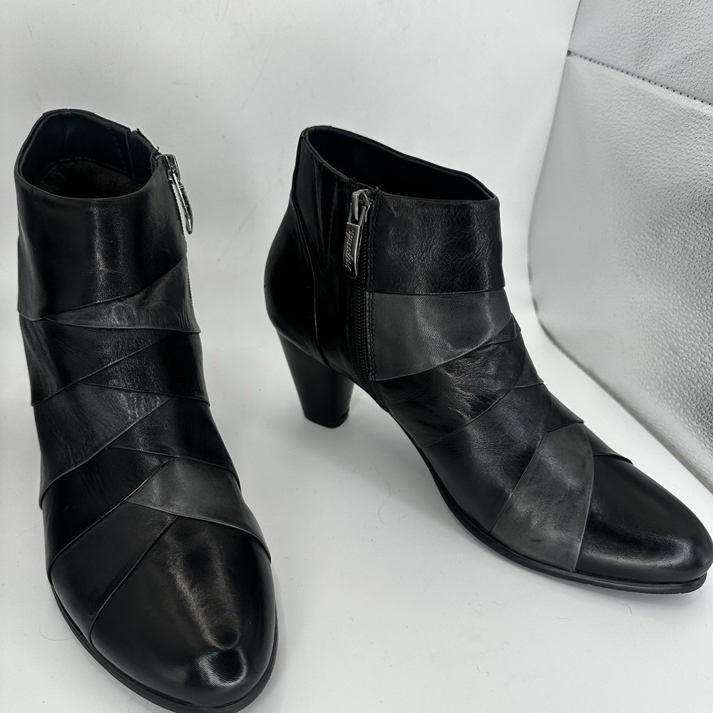 Regarde Le Ciel Stefany Patchwork Black Gray Leather Bootie Moto Biker Babe 9.5